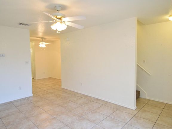 2nd image of 2809 Leroy Cir APT A