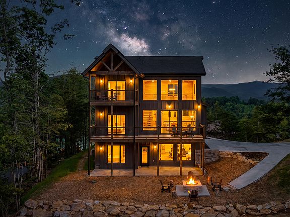 2nd image of 4421 Stackstone Rd