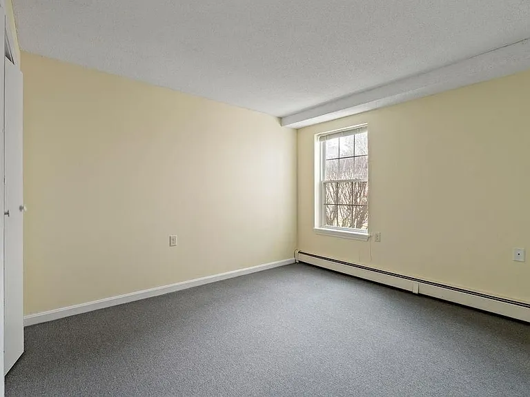 1703 White Cedar Blvd — Photo 13