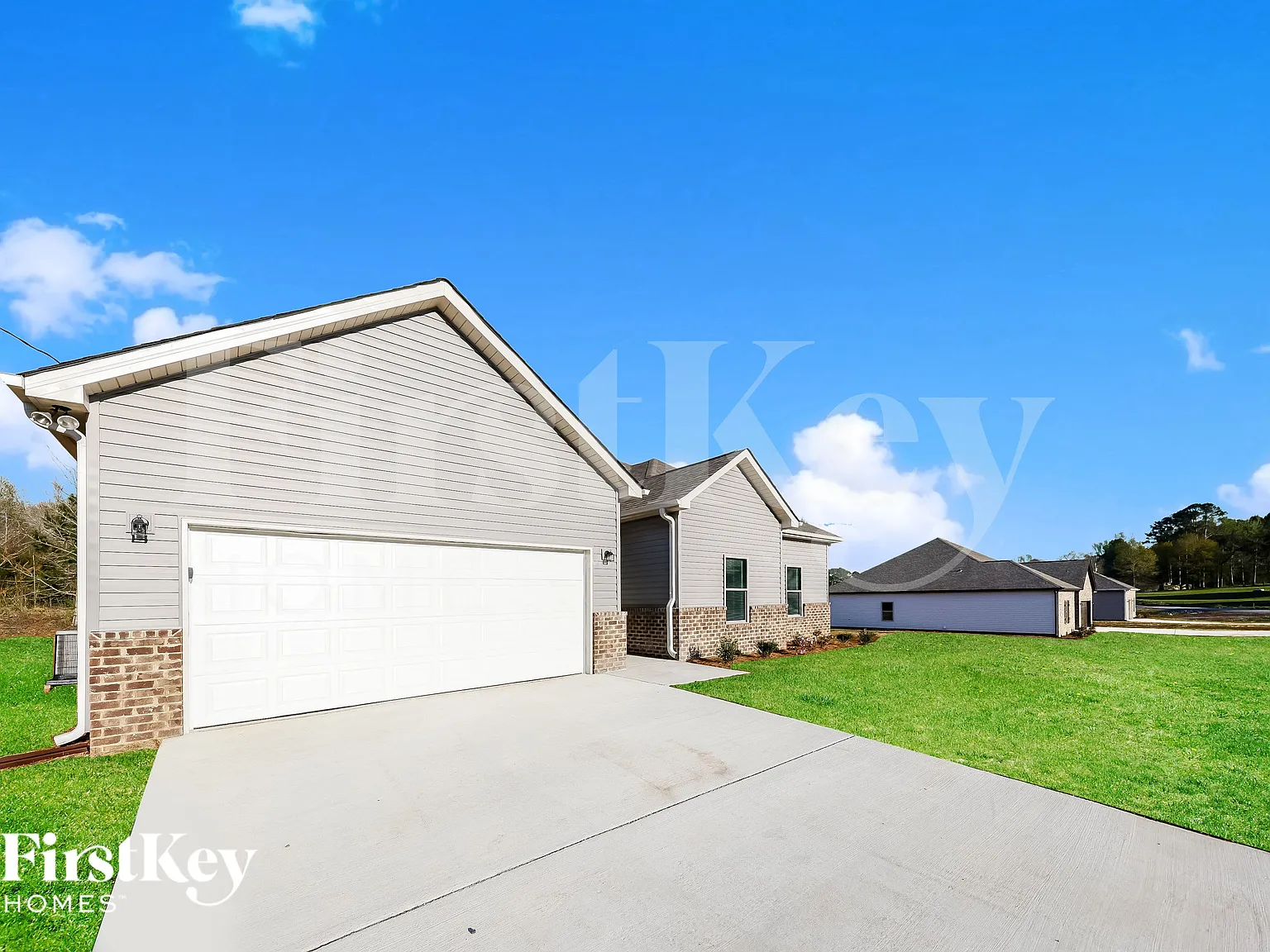 4 bed, 2.0 bath, 1681 sqft, $1,505 — Photo 2