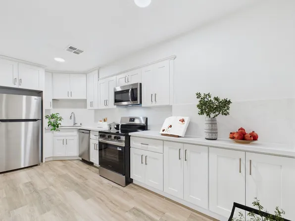 Natick Park South, 4632 Natick Ave, Sherman Oaks, CA 91403