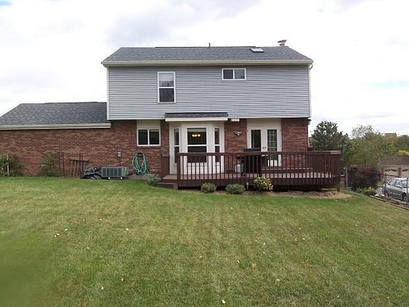 3rd image of 5463 Sprucewood Dr