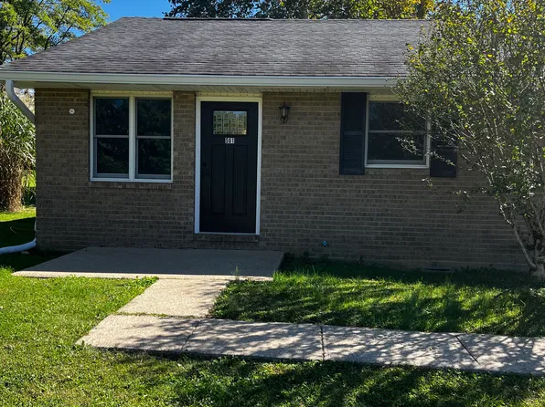 501 Bourbon St #501, Blanchester, OH 45107