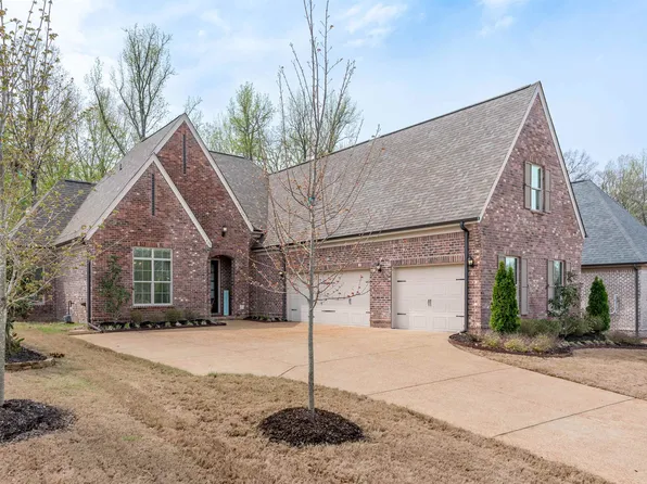 535 Saunders Creek Cir, Rossville, TN 38066