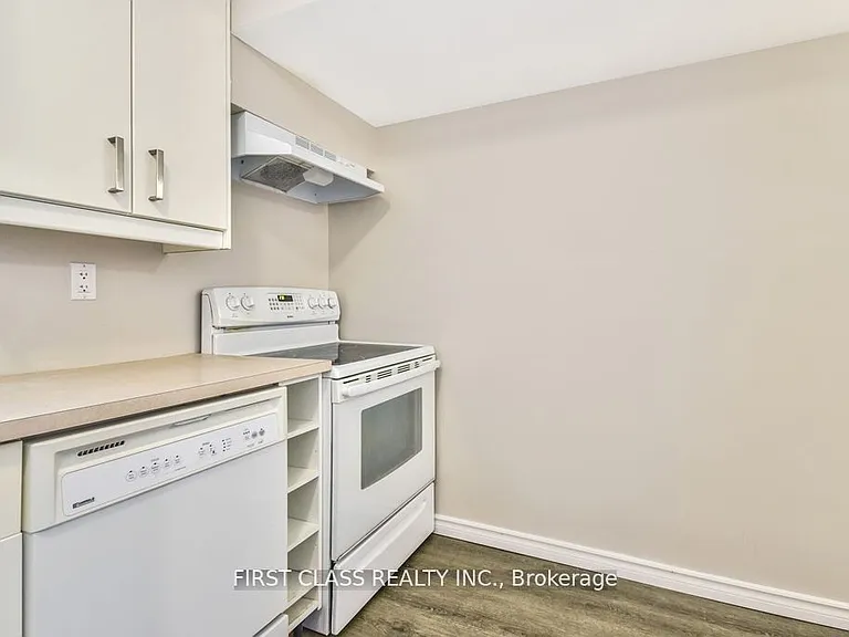 24 Fintona Ave #BASEMENT — Photo 3
