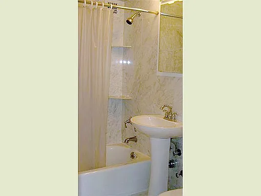 Rented by Stribling | media 19