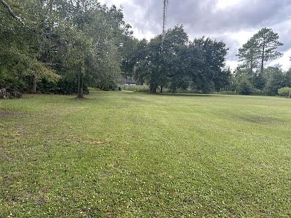 2nd image of 61 Dottie Ln