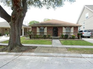 1120 Brockenbraugh Ct, Metairie, LA 70005