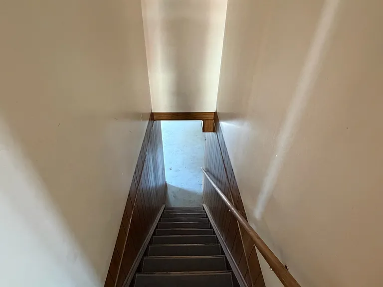 735 Eden Ct — Photo 11