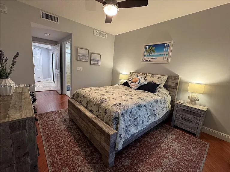 1819 SE 17th St #912 — Photo 20