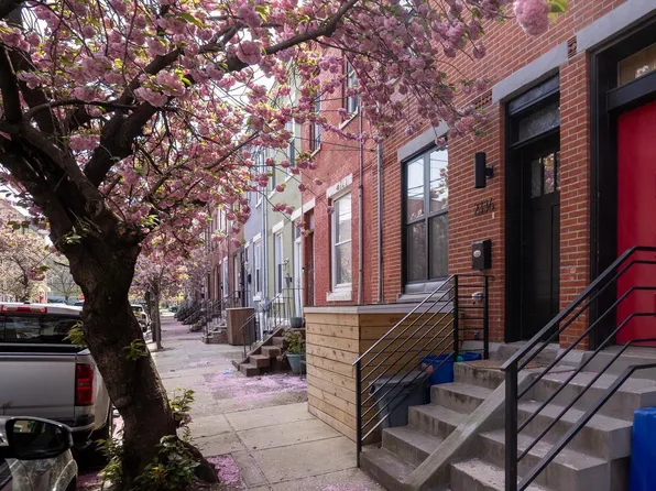 2336 W Thompson St, Philadelphia, PA 19121