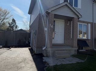 14 Moreau Cres, London, ON N5V 4S6