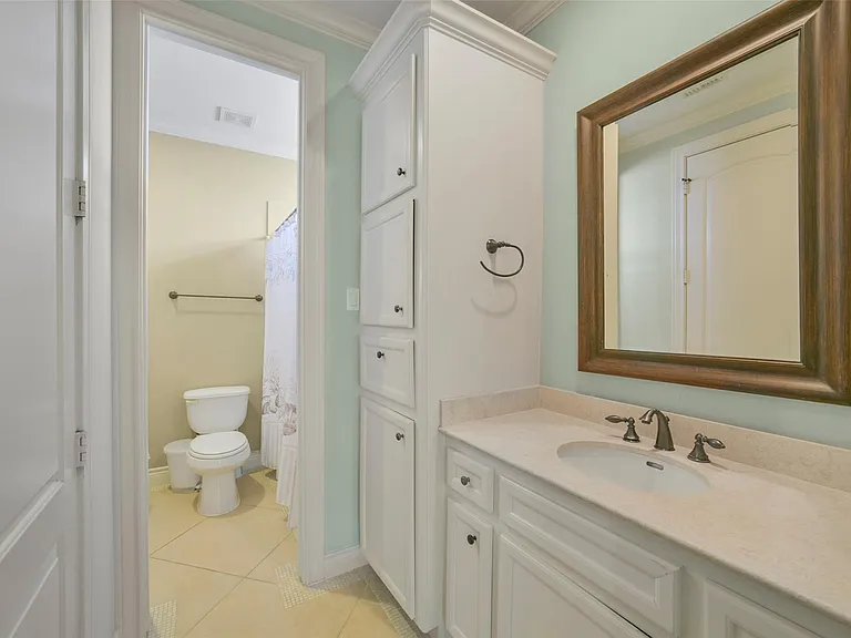 2307 Sheridan St — Photo 43