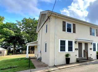 114 Center St, Bridgeport, PA 19405