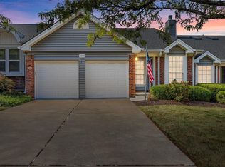 159 Kehrs Mill Bend Dr, Ballwin, MO 63011