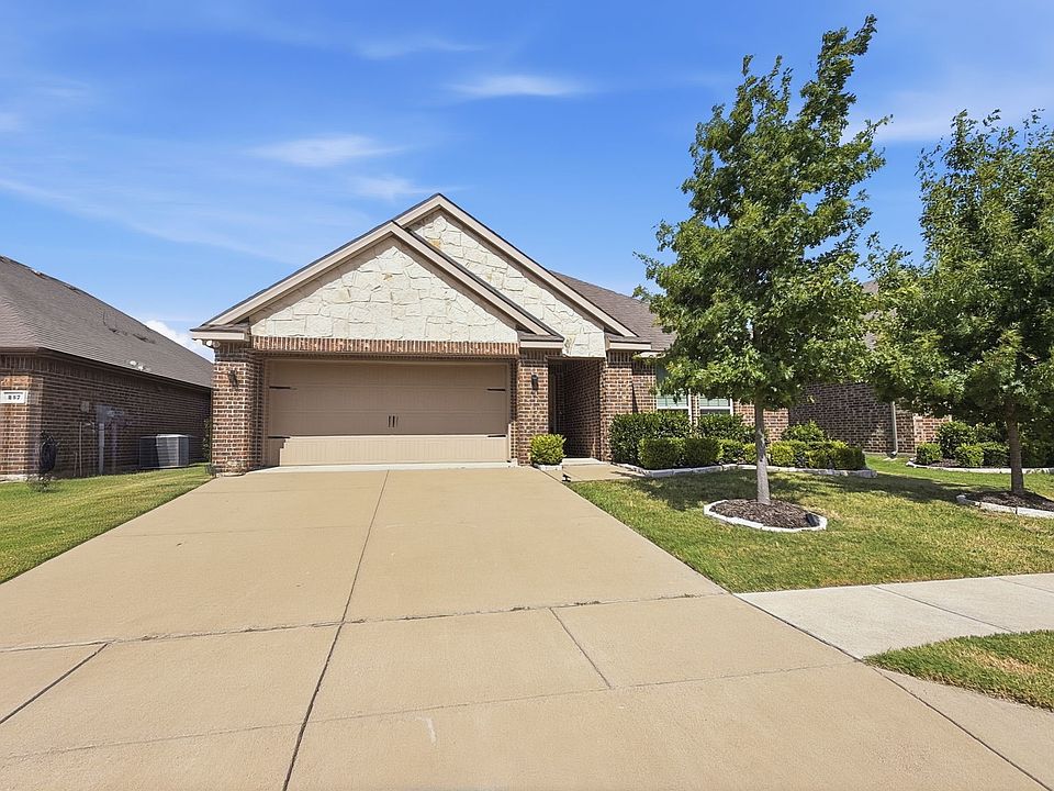 1st image of 253 Stevenson Lndg