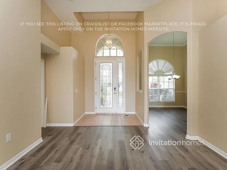 2620 Abbey Grove Dr — Photo 2