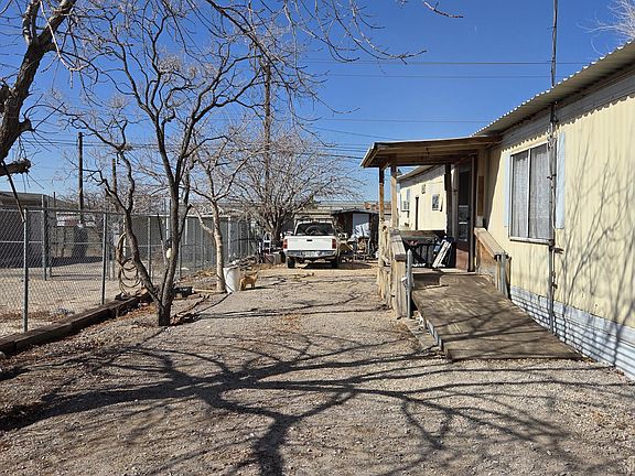 5th image of 8809 Kingsway Dr