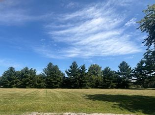 803 Hunter Dr, Westville, IN