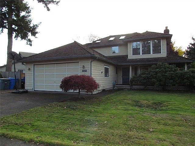1st image of 3202 30th Ave SE