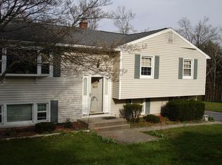 13 Ridgedale Rd, Bethel, CT 06801