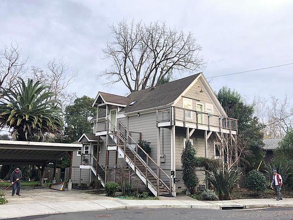 4th image of 1552 1/2 Behrens St #Source