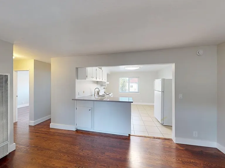 1509 Morton St #E — Photo 4