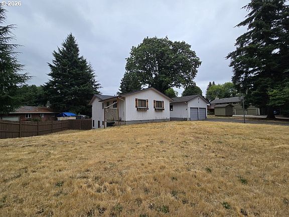 2nd image of 2213 NE 129th Ave