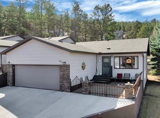 3732 Serendipity Ln, Rapid City, SD 57702