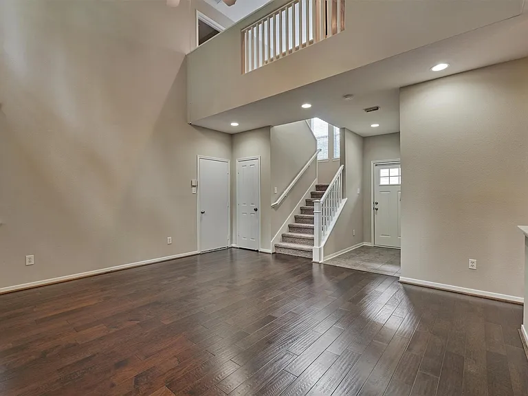 83 Woodlily Pl — Photo 10