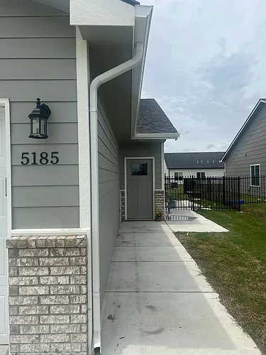 5183 N Cypress St #5183 Photo 1