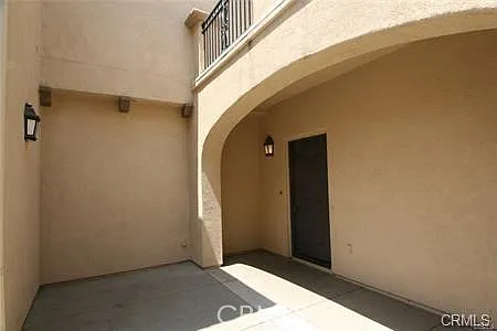 2 bed, 1581 sqft, $2,900 — Photo 3