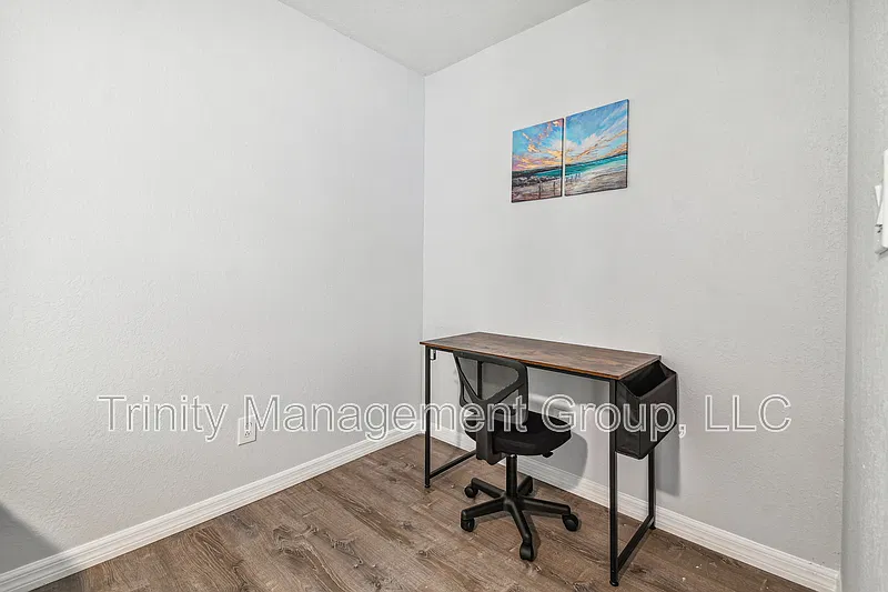 380 Jeru Blvd — Photo 4