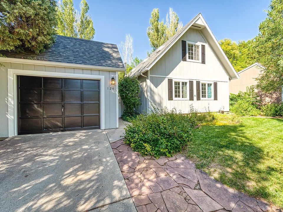 1st image of 124 Snowmass Pl