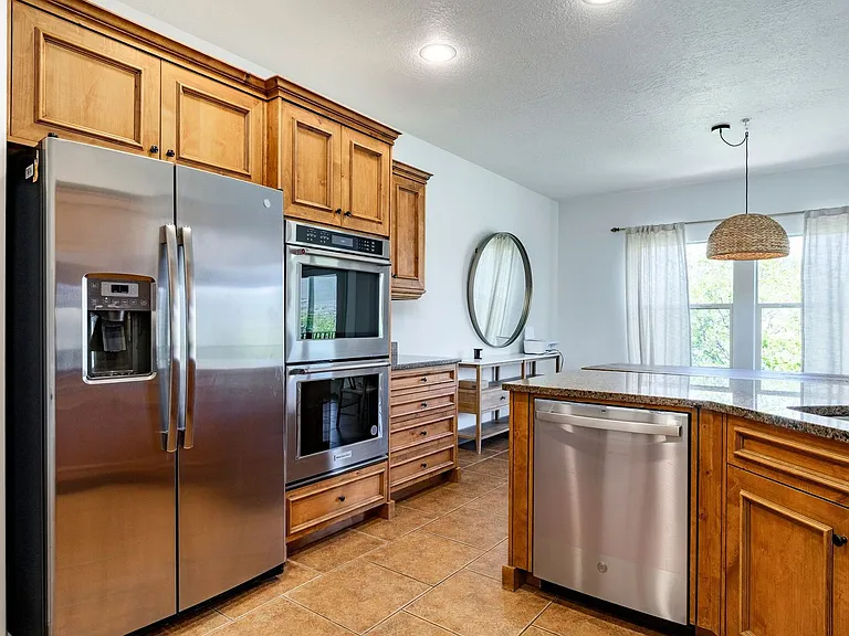 1490 W Alpine Ave — Photo 7