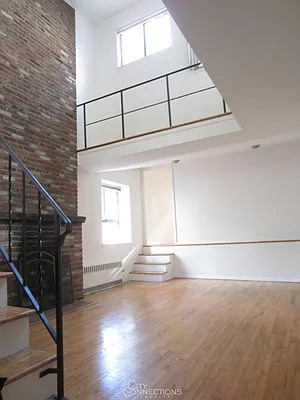 Rented by City Connections Realty | media 26