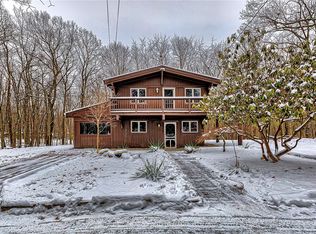 248 Greenbrier Rd, Acme, PA 15610