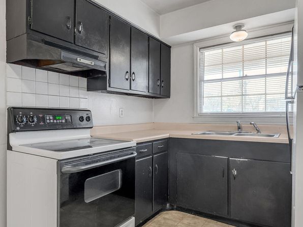 lexington-kentucky-77556065 picture