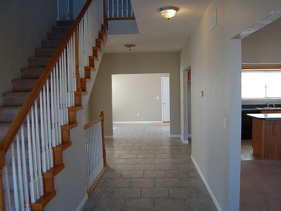 4th image of 101 Angel Oak Ct