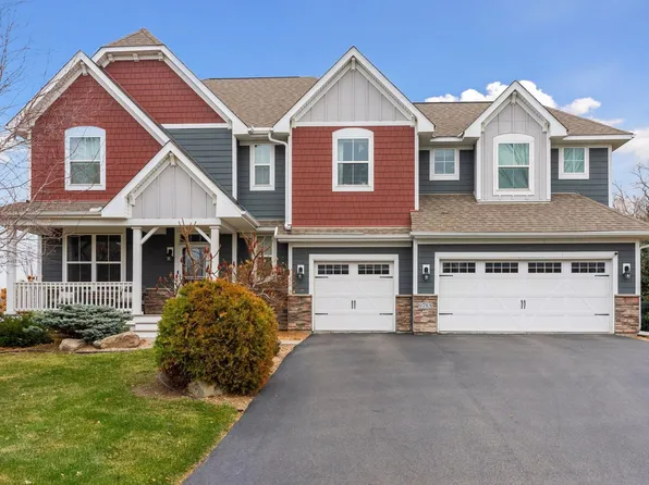 9785 Emerson Ct, Eden Prairie, MN 55347