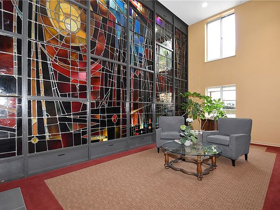 4th image of 5 Bayard Rd APT 100