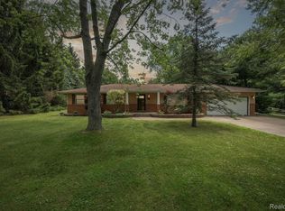 16011 Haggerty Rd, Van Buren Township, MI 48111