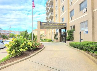 6 New Ln APT 7F, Staten Island, NY 10305