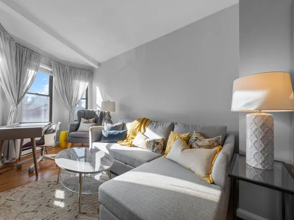 1810 Dorchester Ave APT 3, Dorchester, MA 02124