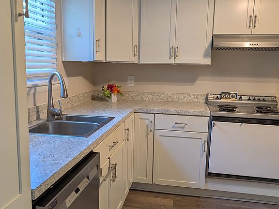 5th image of 5805 Nottoway Ct APT C