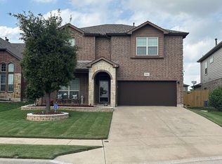 10404 Misty Redwood Trl, Fort Worth, TX 76177
