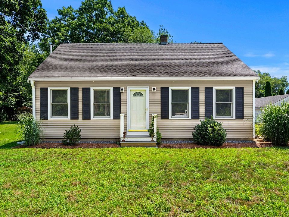 1st image of 13 Sandy Pond Rd