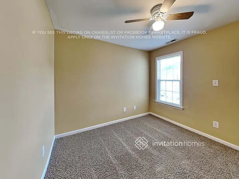 302 Whitehall Ct — Photo 12