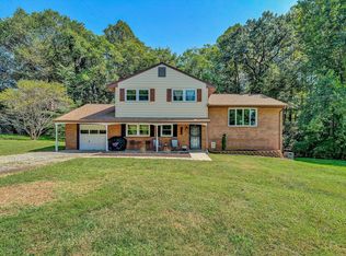 640 Dawnridge Ln, Troutville, VA 24175