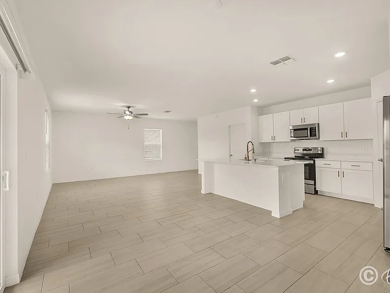 13337 Woodworth Way — Photo 5